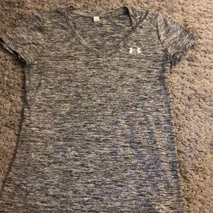 Dry fit under armour top